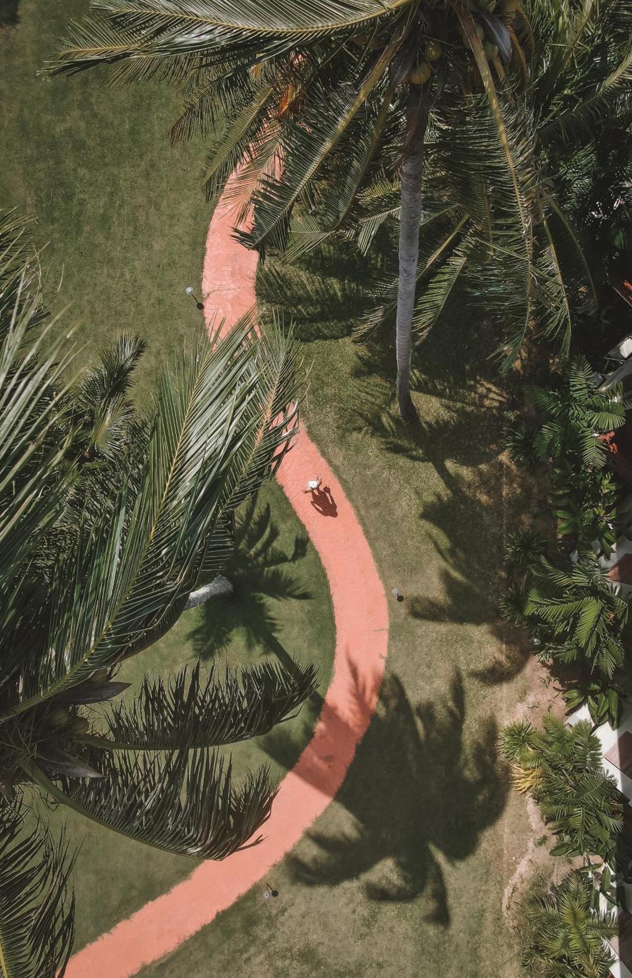 The Nouveau Chumphon Beach Resort And Golf Экстерьер фото